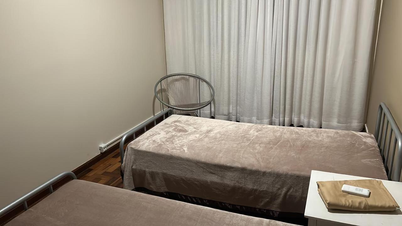 Pertinho Consulado Americano Ar Condicionado 2 Quartos Ate 5 Pessoas Av Carlos Gomes Porto Alegre Buitenkant foto